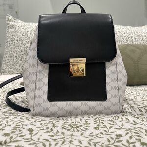 michael kors backpack